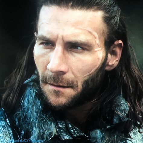 Roan Kom Azgeda, The 100 Roan, Male With Scar Across Eye, Roan The 100, Kane The 100, Zack Mcgowan, Marcus Kane The 100 Season 1, King Roan, Rabid Dog