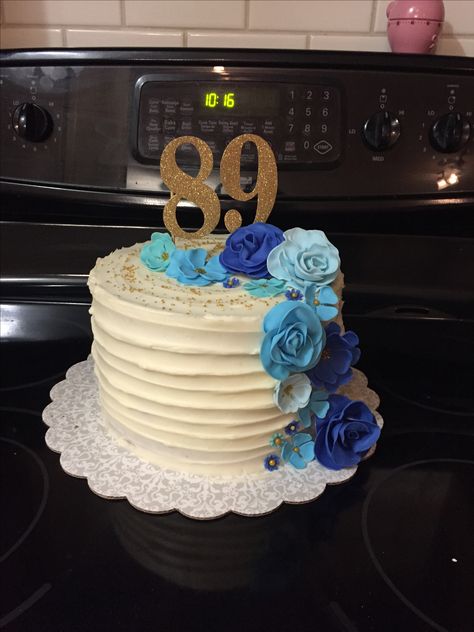 89th birthday cake 89th Birthday Cake Ideas, 89 Birthday Cake, 89 Birthday Party Ideas, 89th Birthday Party Ideas, 89th Birthday Cake, Bib Haircut, Happy 89th Birthday, Birthday Cake Happy Birthday, Cake Happy Birthday