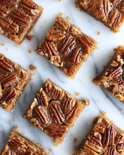 My nana calls these her "Lazy" bars as they are what she makes when she wants something tasty but doesn't want to do a whole lotta work! Pecan Pie Cake Recipe, Pie Cake Recipe, Pecan Pie Bars Recipe, Pecan Pie Cake, Cake Recipe Easy, Bars Chocolate, Pie Bar Recipes, Pecan Bars, Chocolate Pecan Pie