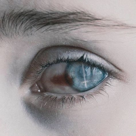 Clodcoma on Twitter: "vampire aesthetic… " Blue Eyes Aesthetic, Eyes Aesthetic, An Eye, Blue Eyes, Close Up, I Hope, Blue