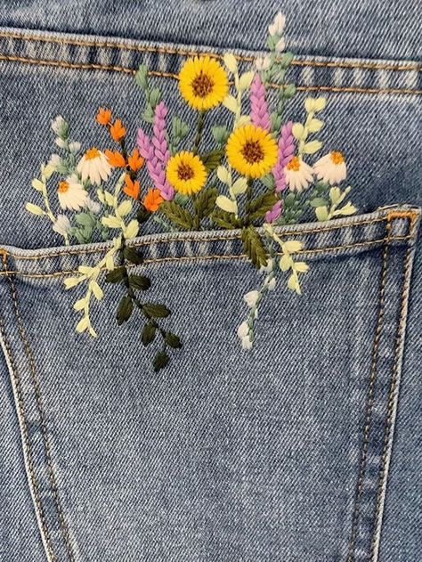 Aesthetic Floral Embroidered Flowers Pocket Jeans Casual Pants - Blue / S Front Pocket Embroidery, Flower Embroidered Jeans, Embroidery Jeans Diy, Embroidery Pants, Clothes Embroidery Diy, Ith Machine Embroidery, Birds Embroidery Designs, Aesthetic Floral, Lace Pocket