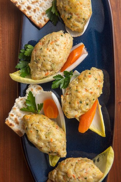 Gefilte Fish Vertical Chag Pesach Sameach, Gefilte Fish Recipe, Roasted Halibut, Gefilte Fish, Passover Dinner, Seder Meal, Popcorn Chicken Recipe, Smashed Potatoes Recipe, Braised Brisket