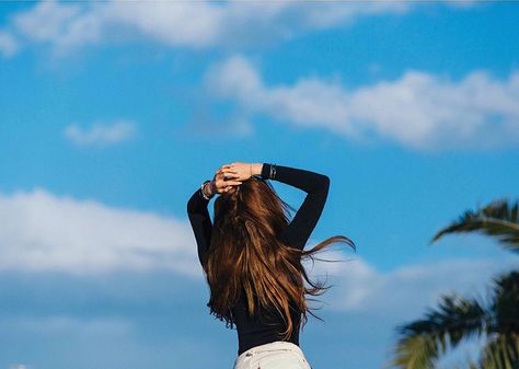 Snsd Tiffany, The Wind, Blue Sky, Long Hair, A Woman, Photography, Hair, Blue