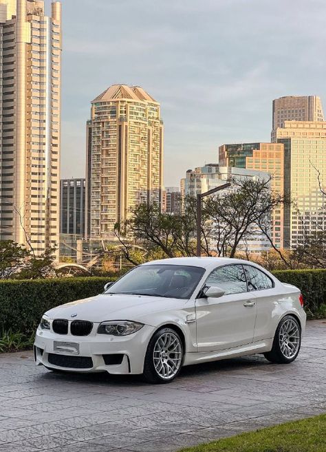 Bmw E82 Coupe, Vison Bored, Bmw 120, Bmw 2011, M Power, Bmw M Power, Alpine White, Getaway Car, Bmw 1 Series