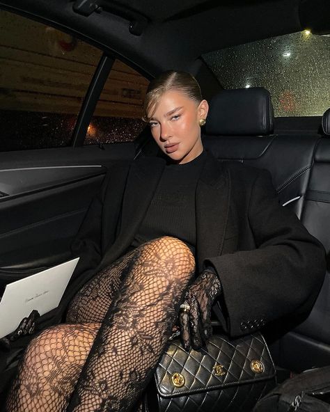 Jess Hunt (@jesshunt2) • Instagram photos and videos Black Lace Stockings Outfit, Lace Stockings Outfit, Black Lace Tights, Lace Tights Outfit, Chanel Show, Outfit Botas, Black Brows, Stockings Outfit, Lace Stockings