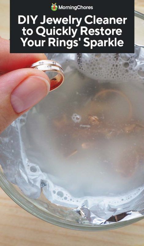 Ring Cleaner Diy, Diy Jewelry Cleaner, Ring Cleaner, Homemade Jewelry Cleaner, Clean Rings, Jewelry Cleaner Diy, Diy Outfits, Diy Ring, Silver Jewelry Cleaner