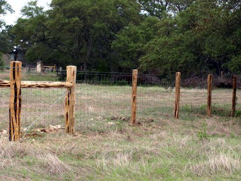 Cedar Fence Posts, Log Fence, Post Fence, Livestock Fence, Ranch Fencing, Wood Fencing, Cedar Posts, Cedar Lumber, Backyard Fence