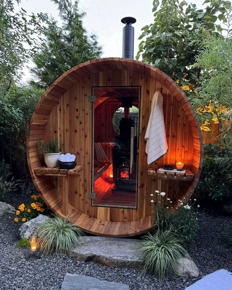 Kara Bowman (@littlehouseonchestnut) • Instagram photos and videos Wood Tub, Backyard Spa, Forest Resort, Spa Oasis, Patio Remodel, Sauna Diy, Hot Tubs Saunas, Barrel Sauna, Sauna Design