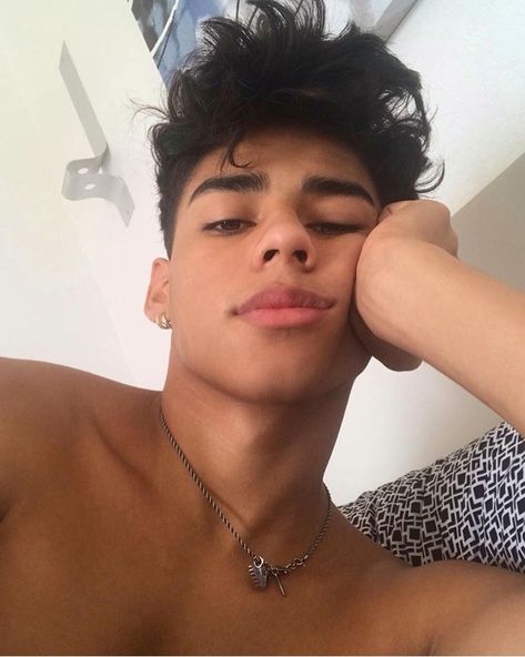 Instagram: Andrewdavila_ Miranda Sings, Hair Boy, Mbti Character, Corte De Cabelo Masculino, Tumblr Boys, Jairzinho, Body Builder, Smash Cake, Light Skin