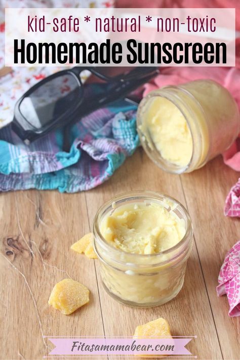 Only six ingredients n this DIY sunscreen with zinc oxide. This homemade sunscreen recipe is all natural and made with a blend of butters, oils and zinc. Learn more about how to make DIY, natural sunscreen as well as the best, store-bought, natural sunblocks! #diysunscreen #homemadesunscreen #sunblock #summerdiy #naturalskincare Diy Natural Sunscreen, Natural Sunscreen Recipe, Sunscreen Recipe, All Natural Sunscreen, Zinc Oxide Sunscreen, Sun Screen, Diy Kosmetik, Natural Parenting, Natural Sunscreen