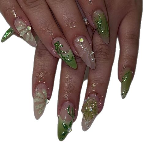 Green Quinceanera Nails Short, Fairy Nails Green, Tinker Bell Nails Designs, Green 3d Nails, Fairy Themed Nails, Poison Ivy Nails Designs, Green Nails Design Ideas, Fairy Nail Ideas, Tinkerbell Nails Designs