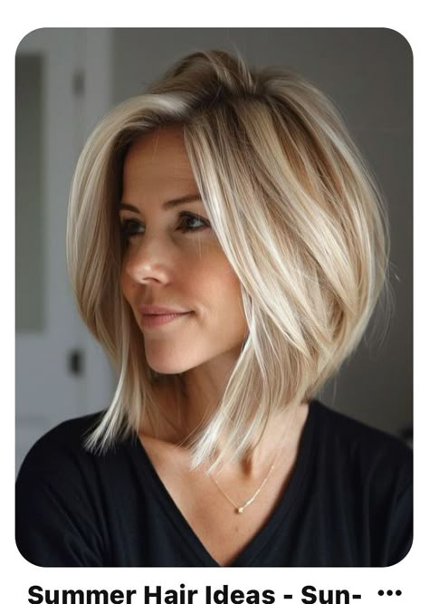 Choppy Lob Hairstyles Textured, Older Ladies Fashion, Winter Blonde Hair, Mom Haircuts, Thick Hair Cuts, Blonde Bob Hairstyles, Chin Length Hair, Bob Haircut For Fine Hair, Hair Affair