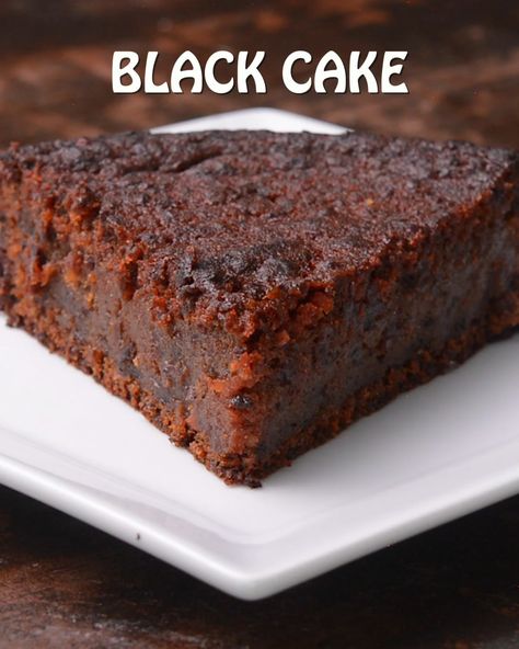 🇹🇹 Black Cake Recipe | 🇹🇹 Black Cake Recipe INGREDIENTS Butter - 1/2 lb Granulated Sugar - 1/2 lb Eggs - 4 L Lemon Essence - 1/2 tsp Lemon Zest - 1/2 tsp Almond Essence -... | By Foodie Nation Black Cake Recipe, Fruit Cake Recipe Easy, Key Lime Desserts, Trinidad Recipes, Lime Desserts, Trini Food, Black Cake, Fruitcake Recipes, Christmas Food Dinner