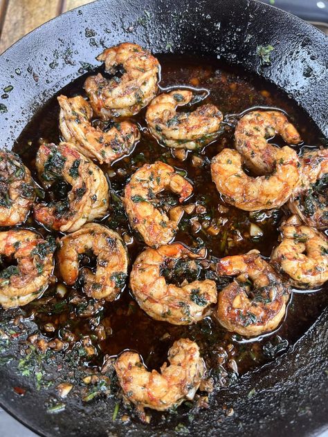 Spanish Garlic Shrimp - Miguels Cooking with Fire Spanish Garlic Shrimp, Recipes Venison, Cooking With Fire, Fire Recipes, Food From Around The World, Recipes Pork, Recipes Seafood, Seafood Seasoning, Gluten Free Chili