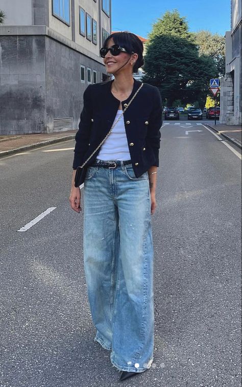 Wild Leg Jeans Outfit, Palazzo Jeans Outfit, Wide Leg Jeans Outfit Fall, Jeans Outfit For Work, Wide Leg Jeans Outfit, Look Jean, Jeans Outfit Fall, Looks Jeans, Jeans Outfit Women