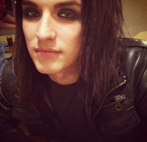 Nicholas Matthews, Get Scared Band, Scene 2000s, Get Scared, Emo Scene Hair, Matthew 3, Emo Men, Popular Bands, Johnnie Guilbert