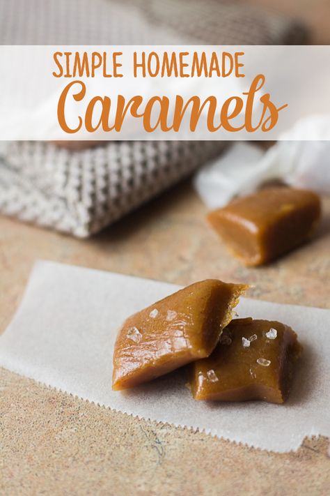 Homemade caramels are so easy to make, and are a great Christmas treat or hostess gift! Plus, the cleanup is a cinch with this caramel clean up hack. #ScrubSeason [ad] Chewy Caramels Recipe, Easy Carmel, Carmel Desserts, Homemade Caramel Candy, Toffee Fudge, Caramel Candies Recipe, Caramels Recipe, Homemade Caramels, Microwave Caramels