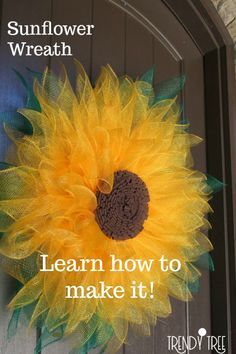 Sunflower Wreath Diy, Farmhouse Design Ideas, Sunflower Burlap Wreaths, Deco Mesh Crafts, Unique In The Creek, Deco Mesh Wreaths Tutorials, Burlap Flower Wreaths, Sunflower Crafts, Deco Mesh Wreaths Diy