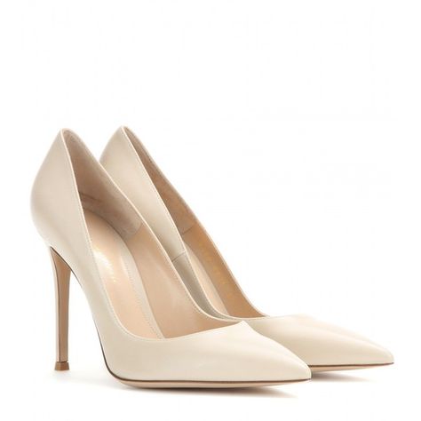 Gianvito Rossi Leather Pumps ($345) ❤ liked on Polyvore featuring shoes, pumps, heels, sapatos, zapatos, neutrals, leather pumps, gianvito rossi, cream shoes and heels & pumps Shoes Pumps Heels, Cream Pumps, Hak Tinggi, Luxury Heels, Cream Heels, Dr Shoes, Fashion Shoes Heels, Rossi Shoes, Cream Shoes