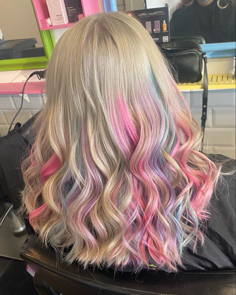 Colorful Highlights In Blonde Hair, Blue And Pink Highlights In Blonde Hair, Blonde Hair With Pastel Colors, Blonde Pink And Blue Hair, Pastel Streaks In Blonde Hair, Blonde With Fun Colors, Blonde With Blue And Pink Highlights, Blonde Hair With Colored Highlights Fun, Halo Hair Dye Style Blonde