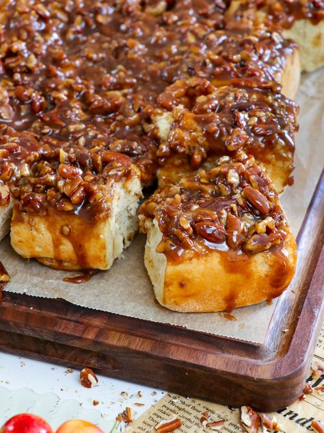 Easy Hot Cross Buns Recipe, Maple Sticky Buns, Easy Hot Cross Buns, Hot Cross Buns Recipe Easy, Caramel Sticky Buns, Cross Buns Recipe, Pecan Cinnamon Rolls, Sticky Buns Recipes, Pecan Sticky Buns