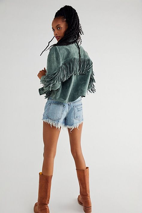 Totally timeless in a trucker-inspired silhouette, this forever cool jacket is featured in a boxy, cropped silhouette with western-inspired seaming at top and exaggerated fringe trim for added dimension. Western Inspired Outfits, Vintage Overalls, Suede Fringe Jacket, Twist And Shout, Free People Clothing, Fringe Jacket, Mini Sweater Dress, Denim Mini Dress, Hottest Fashion Trends