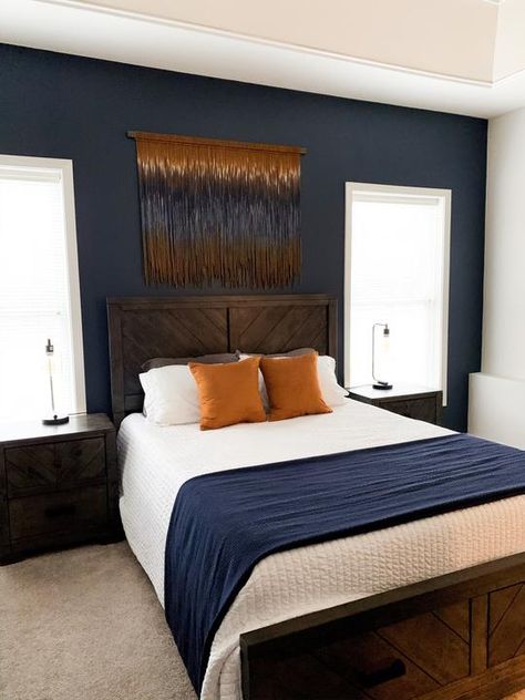 Burnt Orange Bedroom, Shades Of Navy Blue, Navy Bedrooms, Dark Blue Bedrooms, Navy Blue Bedrooms, Blue Bedroom Walls, Blue Accent Walls, Bedroom Orange, Blended Colors