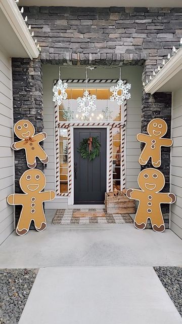 Gingerbread Christmas House Decorations, Decorating The Outside Of Your House Like A Gingerbread House, Front Porch Gingerbread House, Diy Nutcracker Outdoor, Gingerbread Men Outdoor Decorations, Outside Christmas Theme Ideas, Diy Christmas House Decor, Decorate My House Like A Gingerbread House, Indoor Gingerbread House Decorations