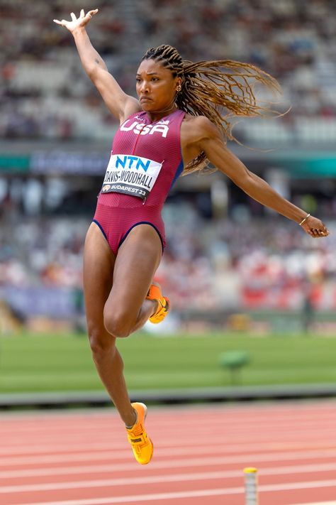 Tara Davis-Woodhall (USA) 🥈 Long Jump • 2023 World Athletics Championships (Budapest) Tara Davis, Track Pictures, World Athletics, Track And Field Athlete, Pole Vault, Long Jump, Athletic Girls, Sports Aesthetic, Sport Photography