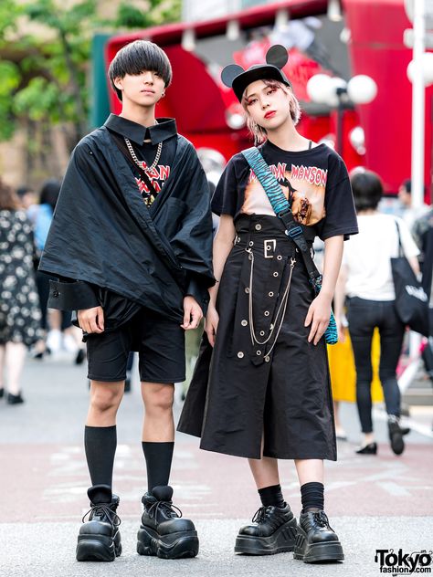 Harajuku Cat Street Styles w/ Iron Maiden & Marilyn Manson Band Shirts, M.Y.O.B., LHP, Gucci, Kenzo & Demonia Platforms Jp Street Fashion, Japan Street Fashion, Japanese High School, Japan Fashion Street, Chinese Fashion Street, 일본 패션, Harajuku Fashion Street, Tokyo Street Fashion, Harajuku Girls