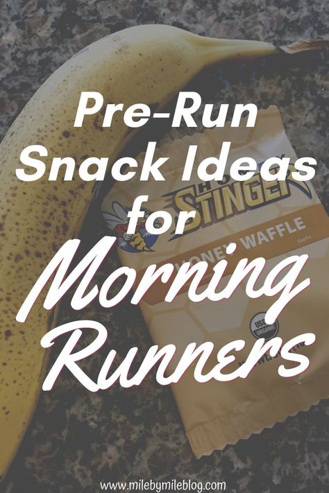 It's not always easy to find pre-run snacks and meals that will feel good on your run while also fueling you well. Here are some ideas for what to eat before a morning run. Healthy Sport Snacks, Eating Before Running, Best Food For Runners, Lean Snacks, Pre Run Snack, Pre Workout Breakfast, Sports Snacks, Runners Food, Running Food