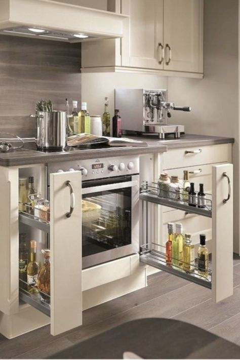 The top kitchen organization ideas and tips including ideas for pantry organization, ideas for your fridge, cabinets, your countertop and more. I have included the best DIY ideas, hacks and where to get the best finds to completely organize your kitchen. #kitchenorganization Desain Pantry Dapur, Model Dapur, Desain Pantry, Kabinet Dapur, Kitchen Pantry Design, Diy Kitchen Storage, Kitchen Room Design, Kitchen Inspiration Design, Kitchen Furniture Design