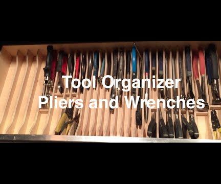 Wrench Organizer, Storage Shed Organization, Woodshop Organization, Shed Organization, Tool Box Organization, Wooden Organizer, Woodworking For Kids, Tool Organizers, Small Woodworking Projects