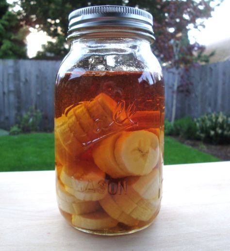 Infused Bourbon, Moonshine Recipe, Homemade Alcohol, Bourbon Recipes, Cocktail Mixology, Homemade Liquor, Liquor Recipes, Moonshine Recipes, Liqueurs Recipes