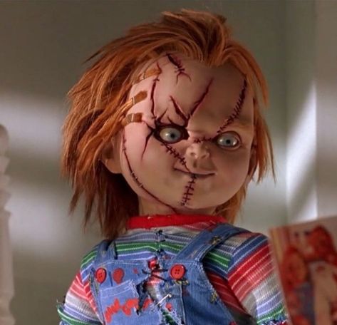 Chucky Seed Of Chucky, Chucky Wallpaper, Chucky Horror Movie, Horror Movie Tattoos, Childs Play Chucky, Chucky Doll, Movie Tattoos, Bride Of Chucky, Horror Movie Icons