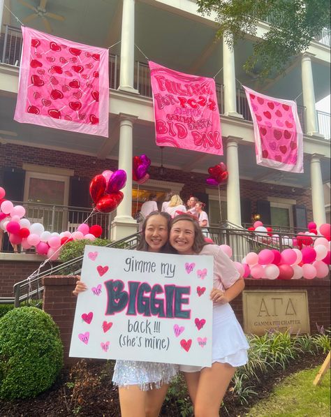 Recruitment counselor, big, sorority, rho gamma, rush counselor, rush sign for big Bid Day Welcome Home Signs, Run Home Signs Sorority, Running Home Signs Sorority, Welcome Home Sorority Signs Bid Day, Rho Gamma Signs Bid Day, Sorority Signs, Rho Gamma, Welcome Home Signs, Big Lil