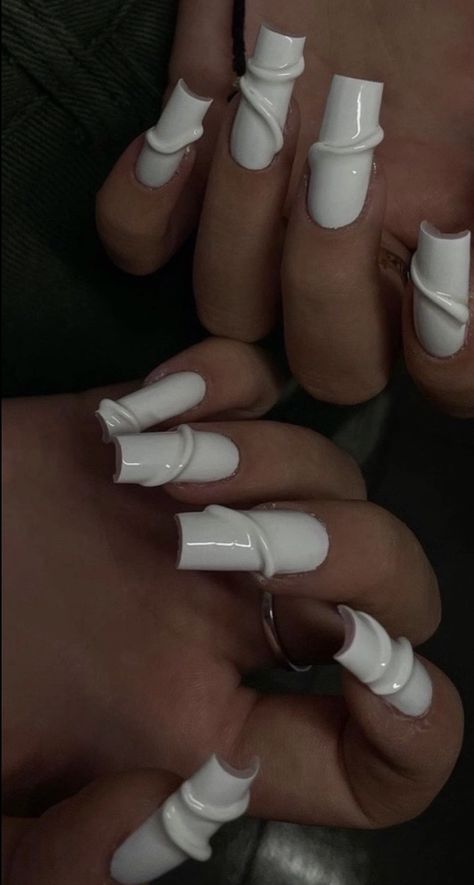 Simple White French Nails, White French Tip With Chrome Design, Nailspo Square, Army Acrylic Nails, Nut Color Nails Short, Nail Inspo Medium Length Square, Winter Nails For Black Women, Easy Nail Sets For Beginners, Nail Page Aesthetic