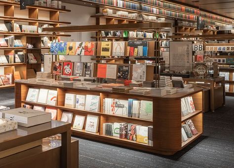 Bookstore Display, Library Cafe, Library Display, Library Displays, Book Store, Bookstore, Coffee Shop, I Shop, Cafe