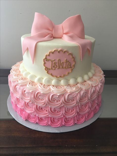 Baby girl shower cake Baby Girl Shower Cakes, Baby Shower Kuchen, Baby Girl Shower Cake, Cake For Baby Girl, Girl Shower Cake, Baby Shower Cake Designs, Baby Shower Food For Girl, Pink Baby Shower Cake, Cake For Baby