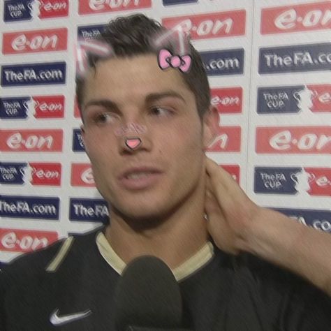 Ronaldo Hello Kitty, Camera Tattoo Design, Cristiano Ronaldo Young, Football Edits, Cristiano Jr, Cr7 Jr, Ronaldo Pictures, Cristino Ronaldo, Madrid Football