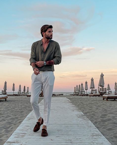 Elegant Summer Outfits, Classy Outfits Men, Mens Summer Outfits, Summer Style Guide, Mens Casual Outfits Summer, Men Stylish Dress, Mens Outfit Inspiration, Old Money Style, Cool Outfits For Men