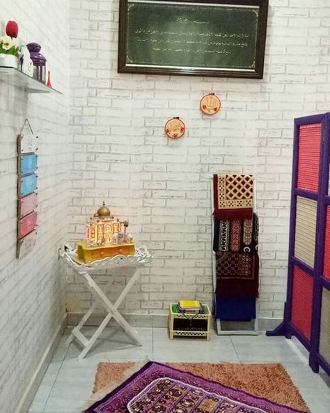 30 Praying Room Ideas To Bring Your Ramadan More Beautiful | Home Design And Interior Musholla Rumah, Namaz Room, Praying Room, Prayer Room Decor, Muslim Prayer Room Ideas, Prayer Room Ideas, Prayer Corner, Islamic Decor, Beautiful Home Designs