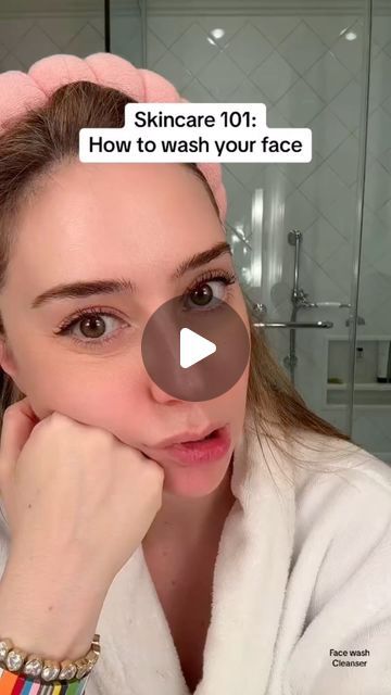 Dr. Shereene Idriss on Instagram: "Skincare Basics: How to wash your face 🫧 because it’s not that simple" Best Way To Wash Face, Dr Shereene Idriss, How To Wash Your Face Properly, How To Wash Your Face, How To Wash Face, Simple Face Wash, Shereene Idriss, 2023 Skincare, Face Wash For Acne