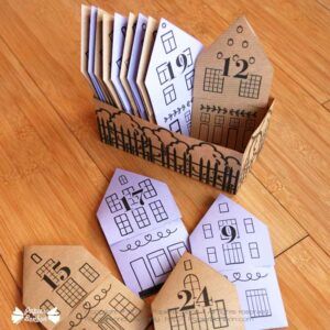 Homemade Tea Bags, Xmas Calendar, Tea Bag Envelopes, Diy Tea Bags, Advent Calendar House, Tea Advent Calendar, Advent Calendar Diy, Cute Houses, Homemade Advent Calendars