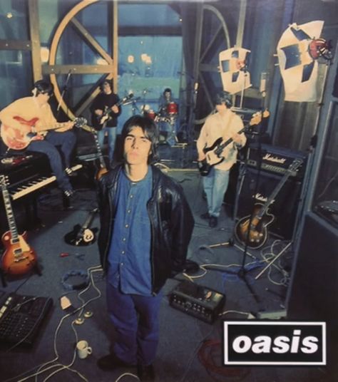 Oasis Band Aesthetic, Oasis Photoshoot, Oasis Wallpaper, Classic Style Icons, British Aesthetic, Band Photoshoot, Around The Fur, Liam And Noel, Oasis Band