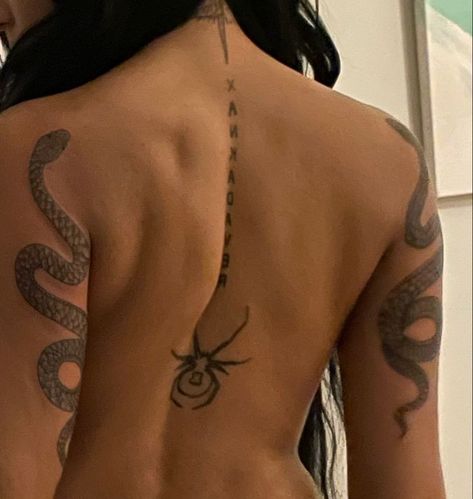 Back Tattoo, 4 Tattoo, Tattoos For Black Skin, Pretty Tattoos For Women, Back Tattoo Women, Discreet Tattoos, Elegant Tattoos, Snake Tattoo, Back Tattoos