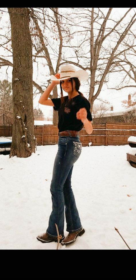 Country Girl Style Outfits, Cute Western Outfits, Country Outfits Women, Western Girl Outfits, Country Fits, Cute Cowgirl Outfits, Casual Country Outfits, Cowgirl Style Outfits, Cute Country