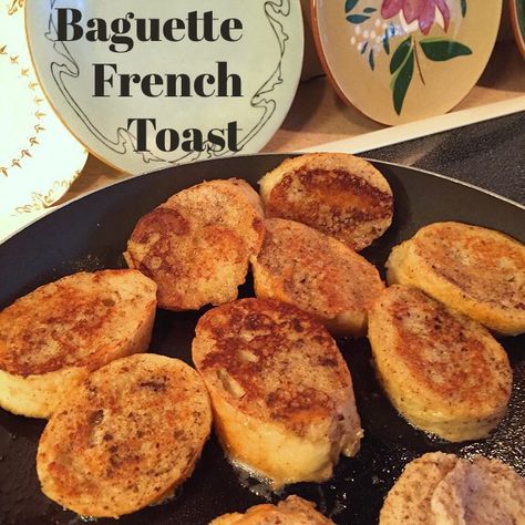 Dishfunctional Designs: Baguette French Toast Baguette French Toast, Homemade French Toast, Baguette Recipe, Baguette Bread, Overnight French Toast, Make French Toast, French Baguette, French Toast Casserole, French Toast Recipe