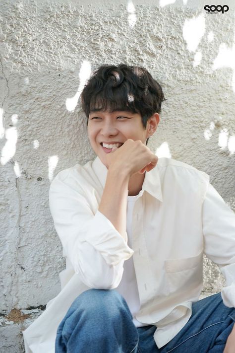 Woo Shik, Our Beloved Summer, Beloved Summer, Korean Drama Best, Asian Celebrities, Kdrama Actors, Korean Men, Asian Actors, Big Love