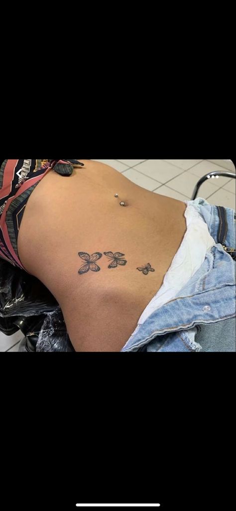 Lower Stomach Tattoos For Women, Small Tattoos Designs, Pelvic Tattoos, Lower Belly Tattoos, Side Stomach Tattoos, Lower Stomach Tattoos, Side Hip Tattoos, Stomach Tattoos Women, Balloon Tattoo